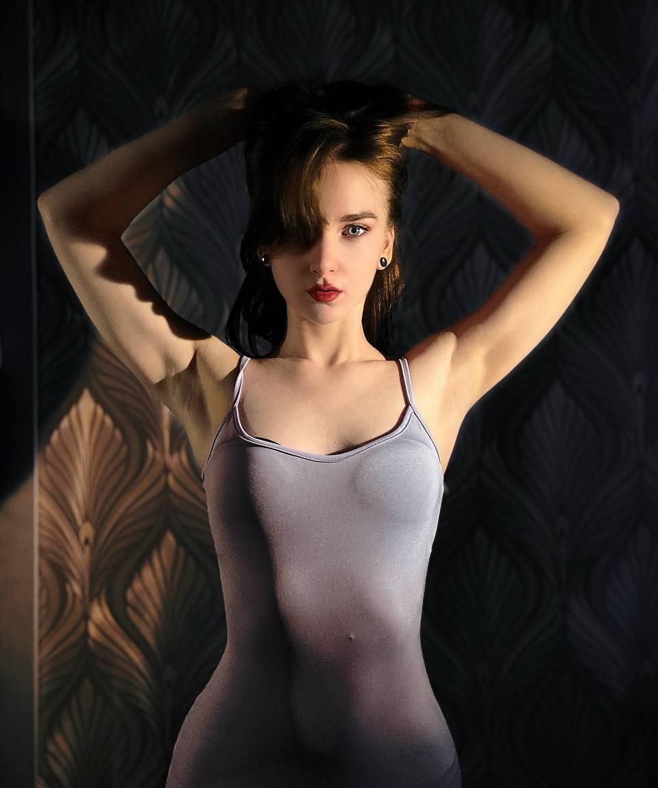 Дарья привлекальеная девушка из Ртищево цена от 6000 руб