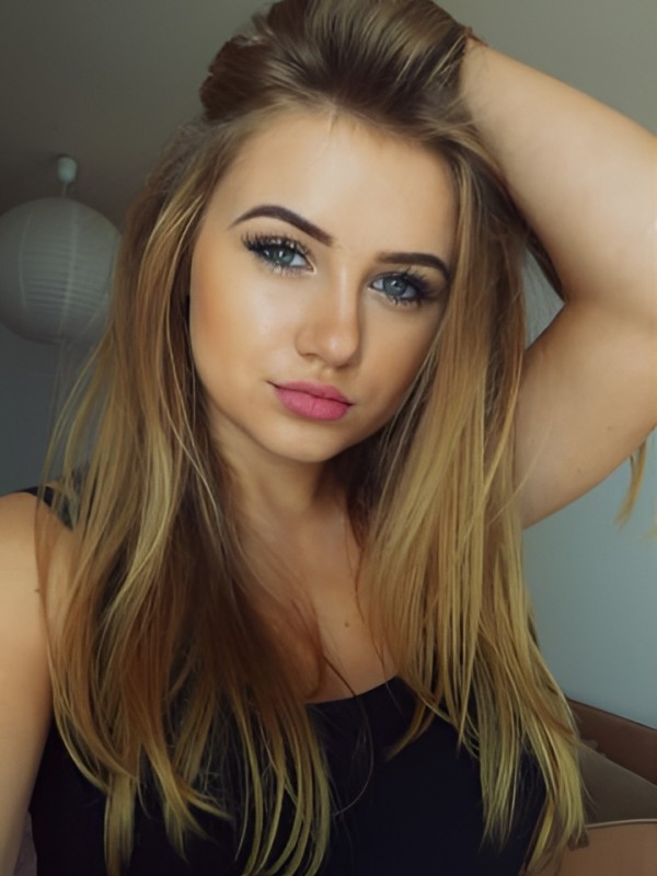 Рада привлекательная девушка из Ртищево цена от 2000 руб