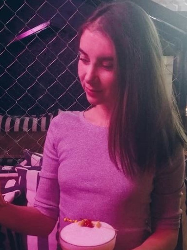 Яна привлекательная девушка из Ртищево цена от 3000 руб