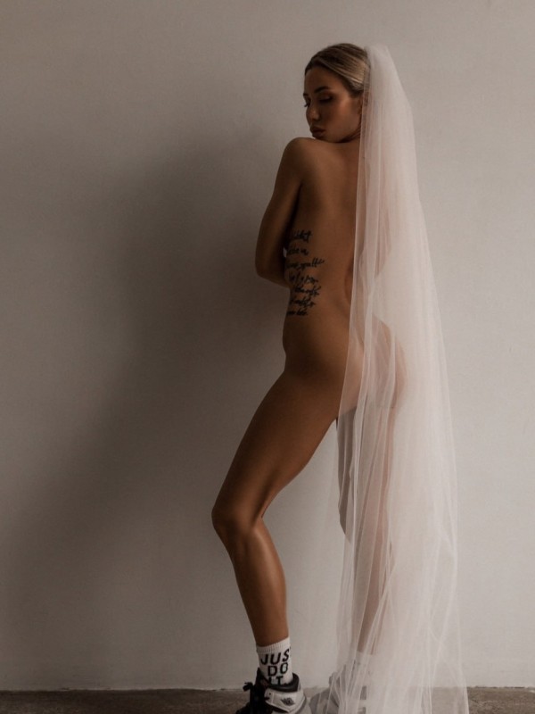 Камилла привлекательная девушка из Ртищево цена от 3000 руб