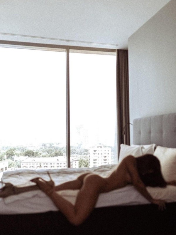 Юлечка привлекательная девушка из Ртищево цена от 5000 руб